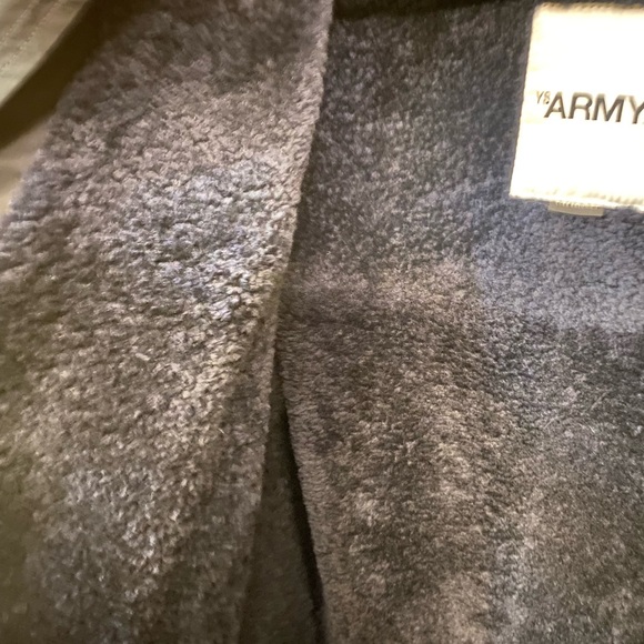 Yves Salomon Black Quilted Puffer Coat with Hood - Picture 6 of 15